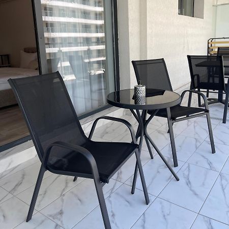 Del Mar Vista Apartment Mamaia Luaran gambar