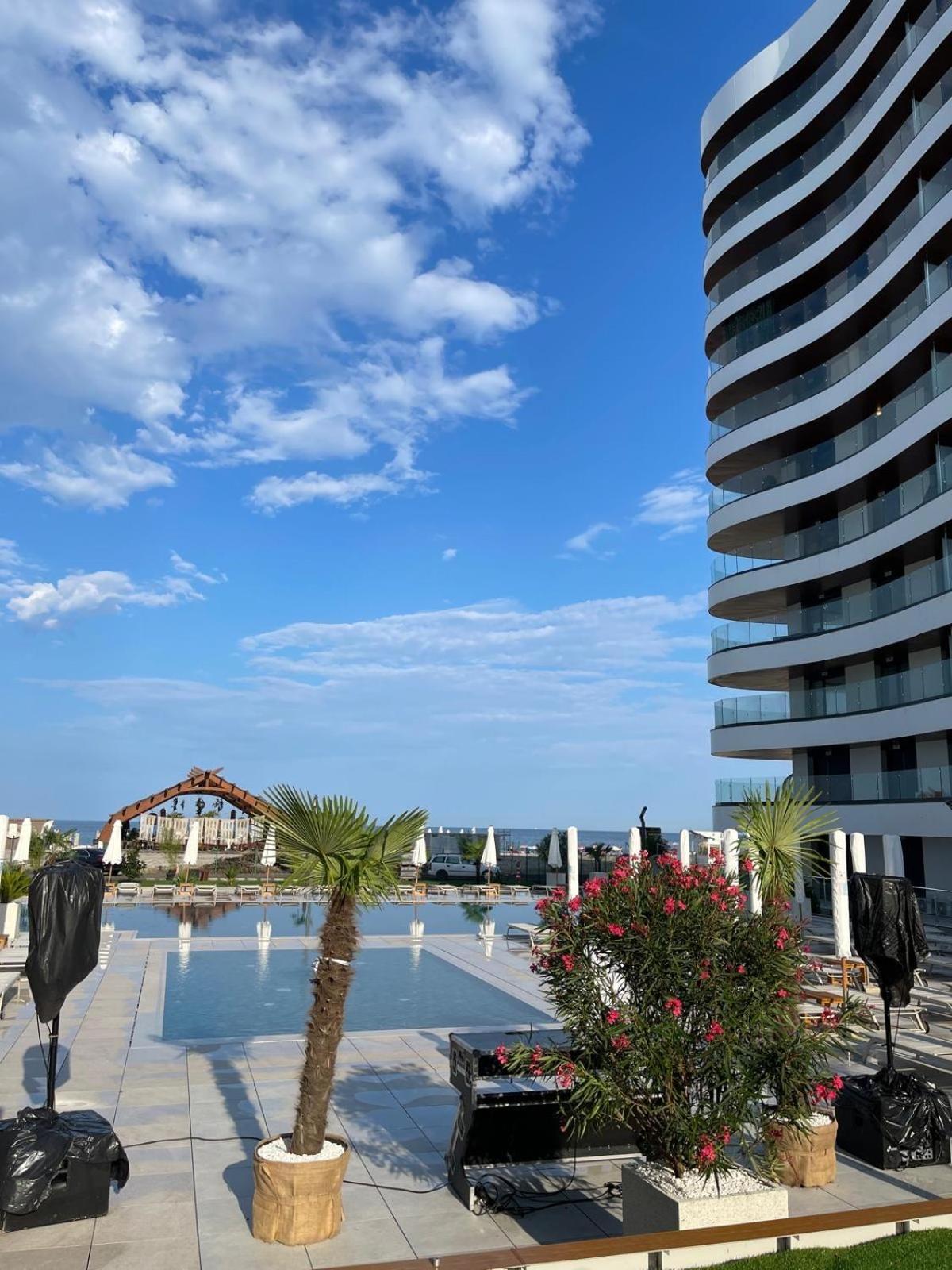 Del Mar Vista Apartment Mamaia Luaran gambar