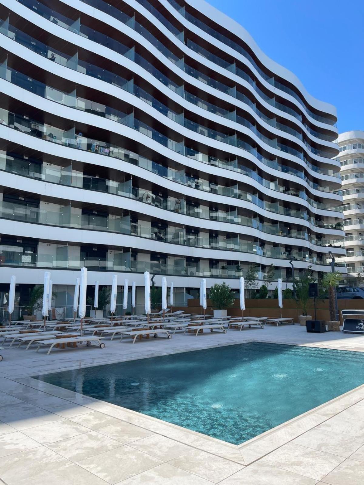 Del Mar Vista Apartment Mamaia Luaran gambar